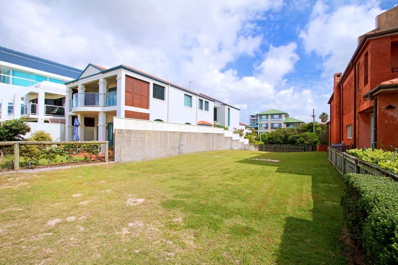 67 Jefferson Lane, PALM BEACH QLD 4221, Palm Beach - Thumbnail 7