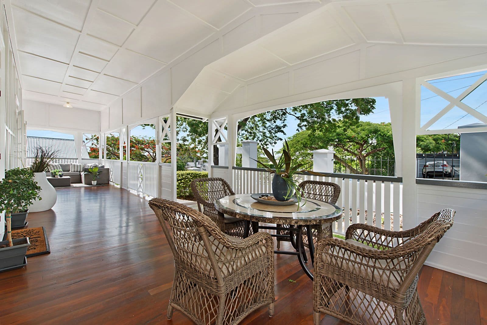23 Queens Road, Hamilton QLD 4007, Hamilton - Thumbnail 2
