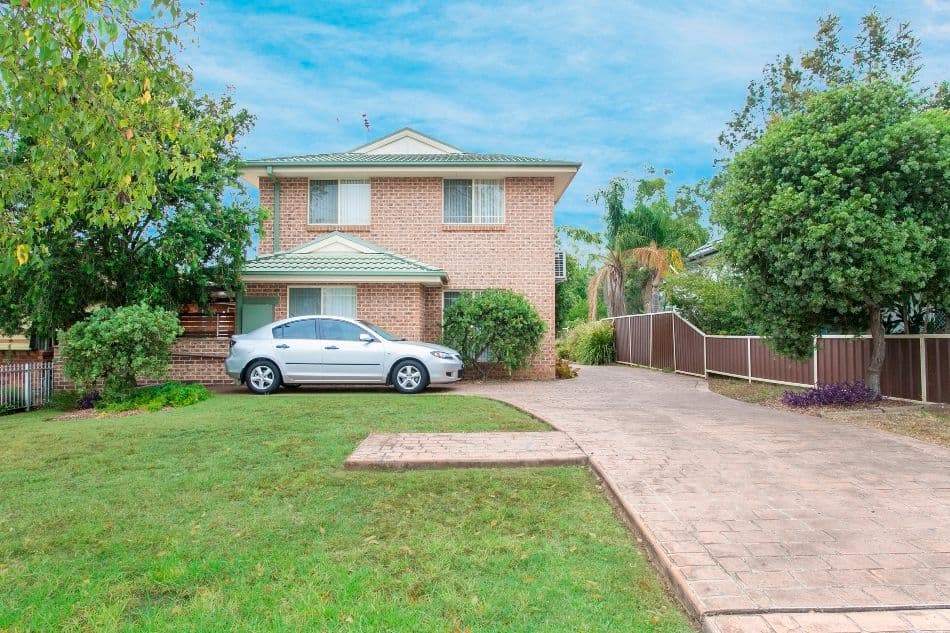 52 Barker Street, CAMBRIDGE PARK NSW 2747, Cambridge Park - Thumbnail 2