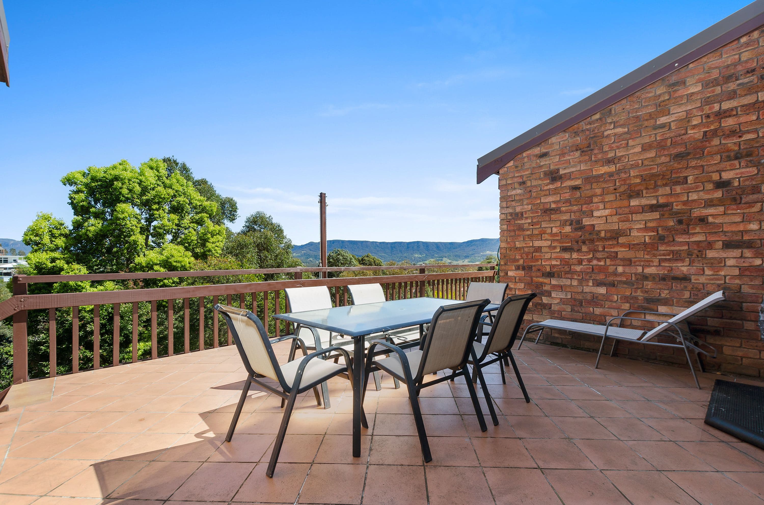 40 Coronet Place, Dapto - Image 1