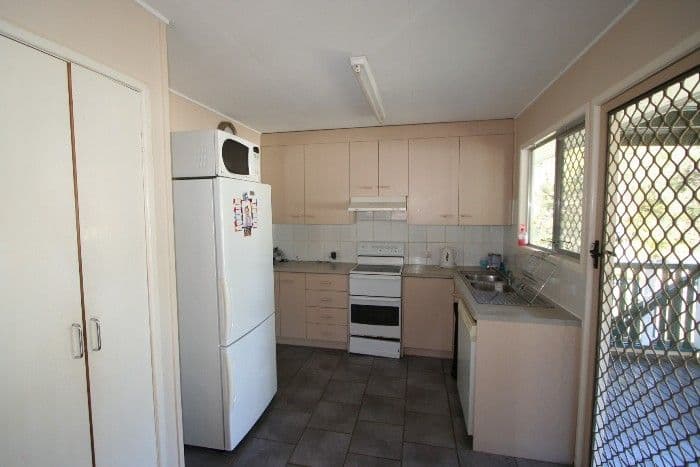 17  Leon Street, TINGALPA QLD 4173, Tingalpa - Thumbnail 2