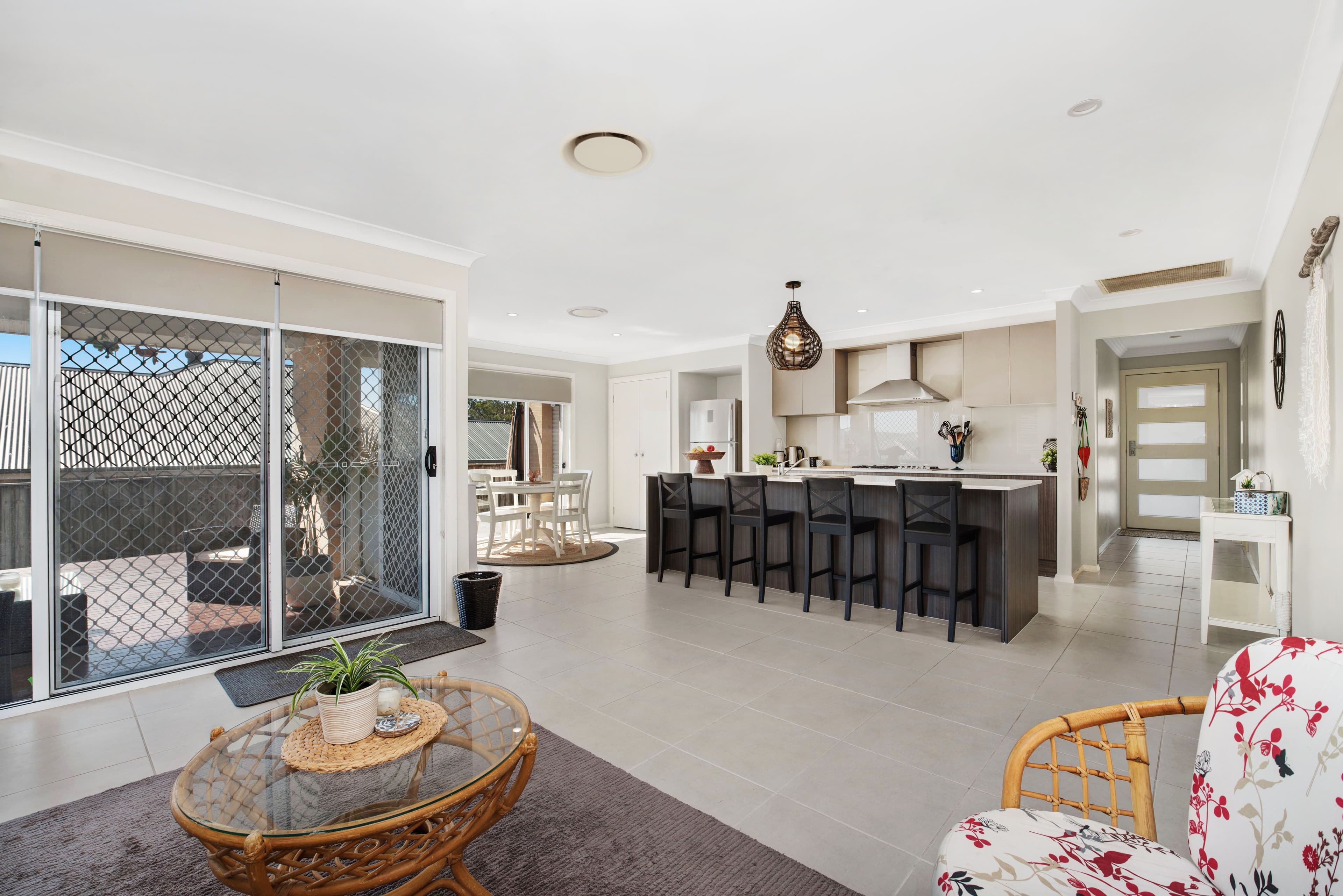 21 Redgum Circuit, Aberglasslyn - Thumbnail 3