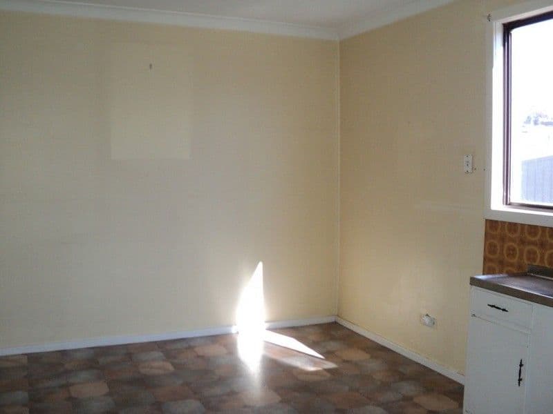 116 Thomas Street, BROKEN HILL NSW 2880, Broken Hill - Thumbnail 8