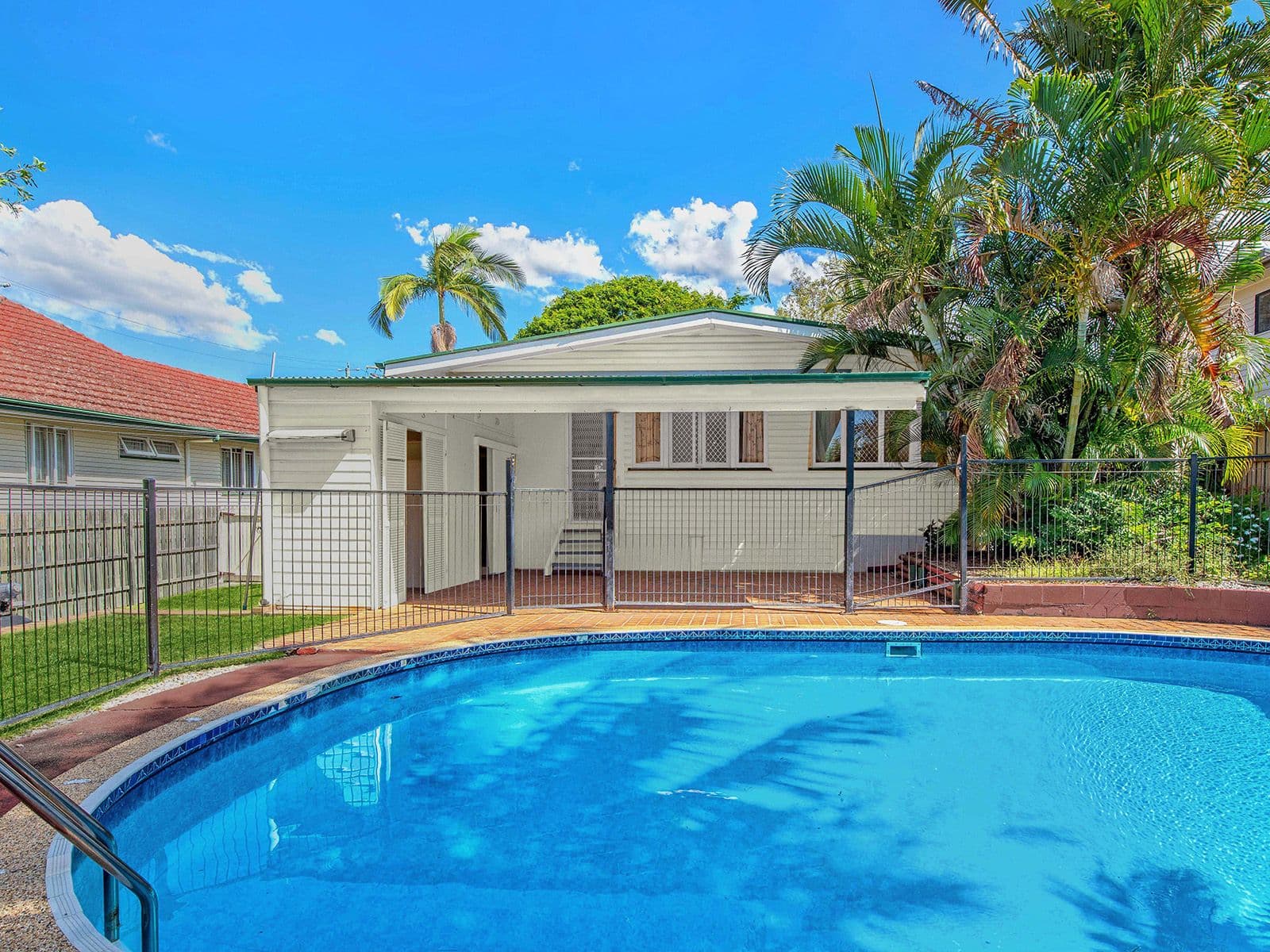 154 Erica Street, Cannon Hill QLD 4170, Cannon Hill - Thumbnail 2