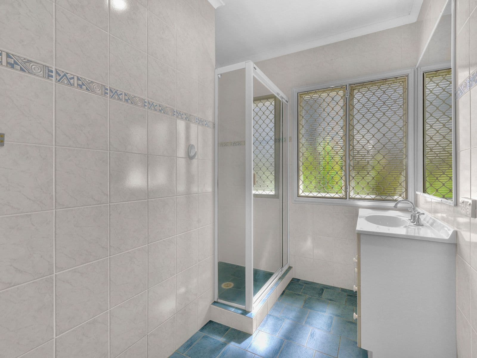 154 Erica Street, Cannon Hill QLD 4170, Cannon Hill - Thumbnail 7