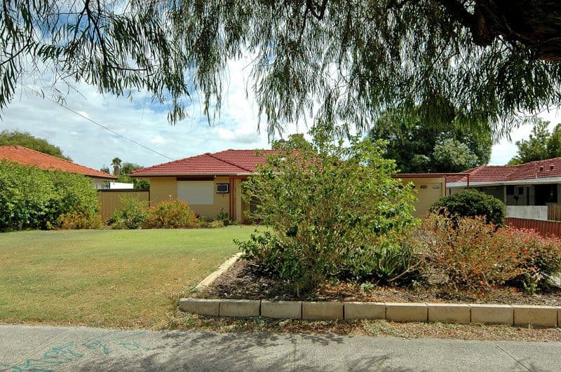 63 Sturtridge Road, LOCKRIDGE WA 6054, Lockridge - Image 1