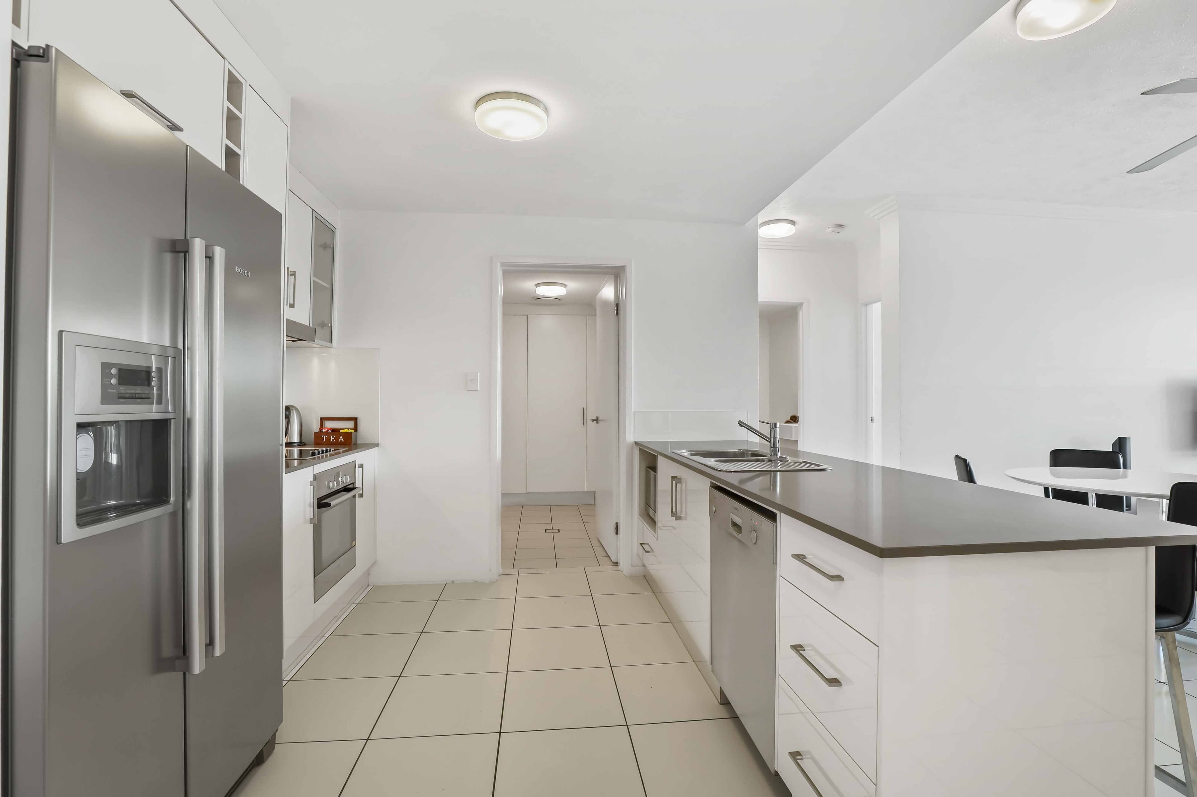 114-118 Abbott Street, Cairns City QLD 4870, Cairns City - Thumbnail 4