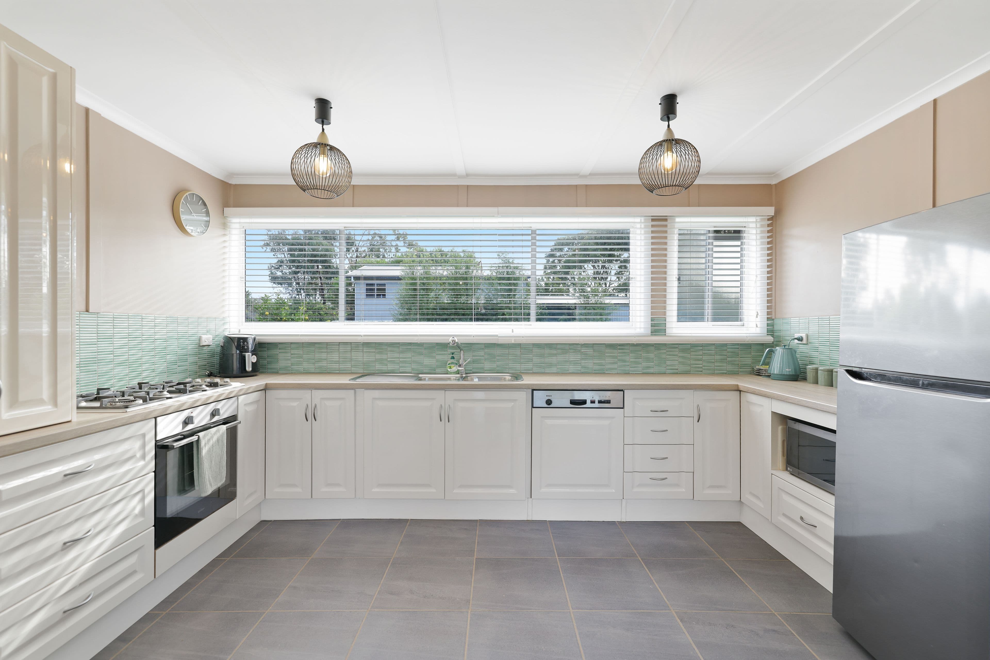 566 Settlement Road, Cowes VIC 3922, Cowes - Thumbnail 3