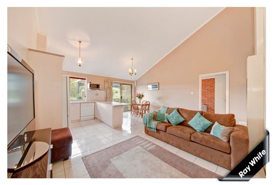 6 Berra Close, NGUNNAWAL ACT 2913, Ngunnawal - Thumbnail 2