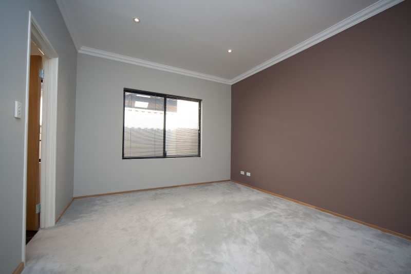 63 Kennerly Street (off Gabriel St), CLOVERDALE WA 6105, Cloverdale - Thumbnail 8