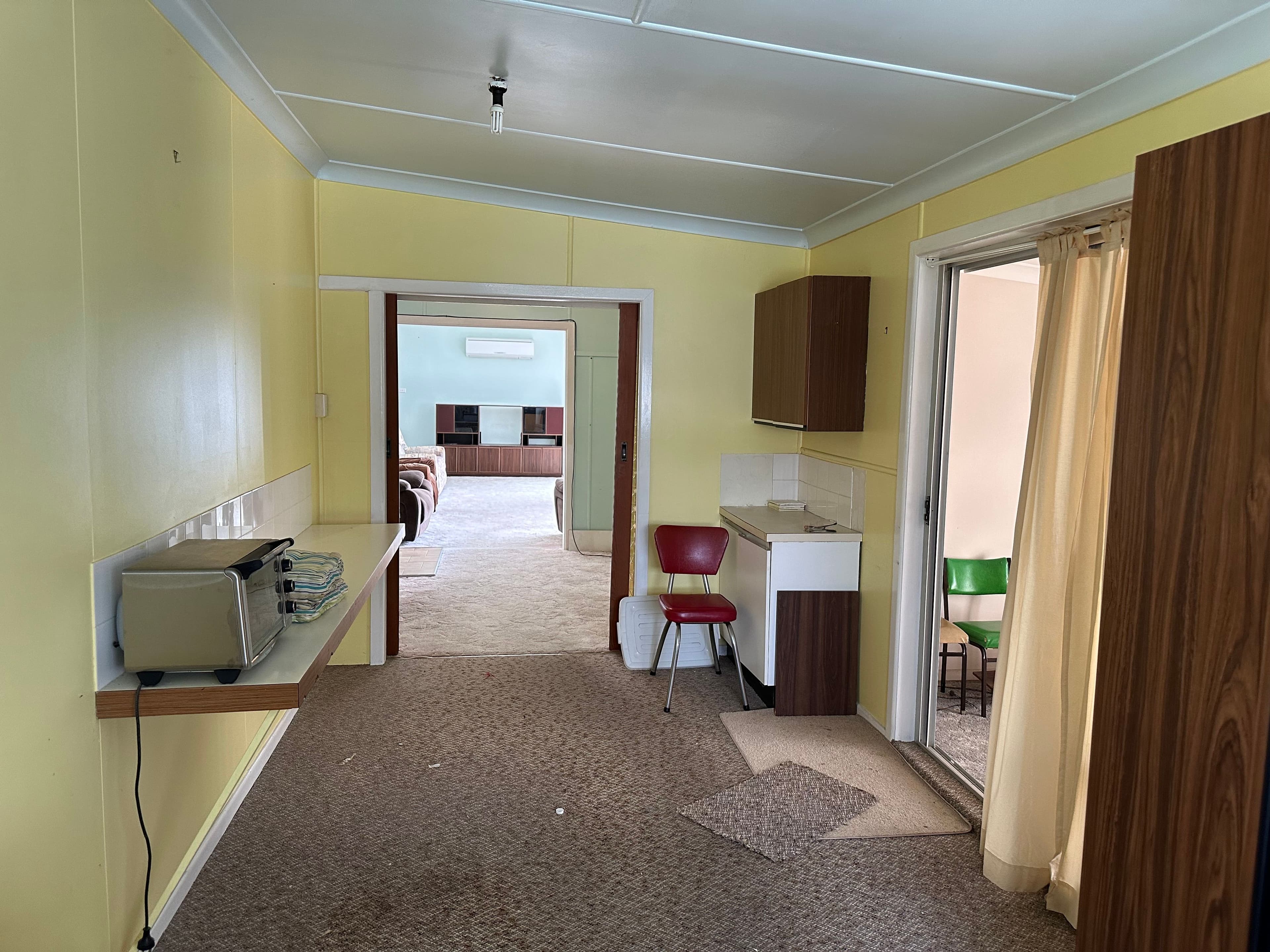 6 Kildare Place, Glen Innes NSW 2370, Glen Innes - Thumbnail 5
