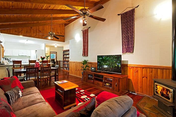 8 Kerlin Lane, WOOMBYE QLD 4559, Woombye - Thumbnail 2
