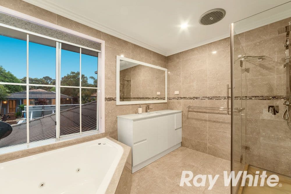 3 Comfort Close, Rowville VIC 3178, Rowville - Thumbnail 4