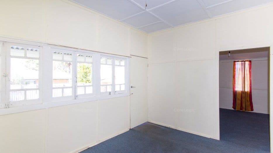 21 Echlin Street, Labrador QLD 4215, Labrador - Thumbnail 3