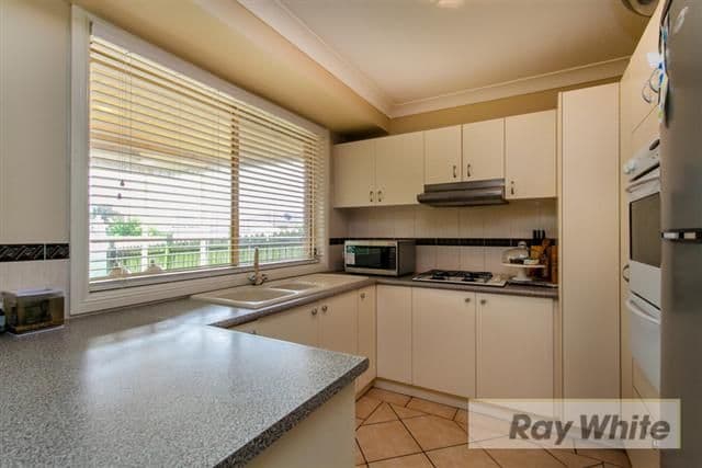 8 Brady Place, GLENMORE PARK NSW 2745, Glenmore Park - Thumbnail 5