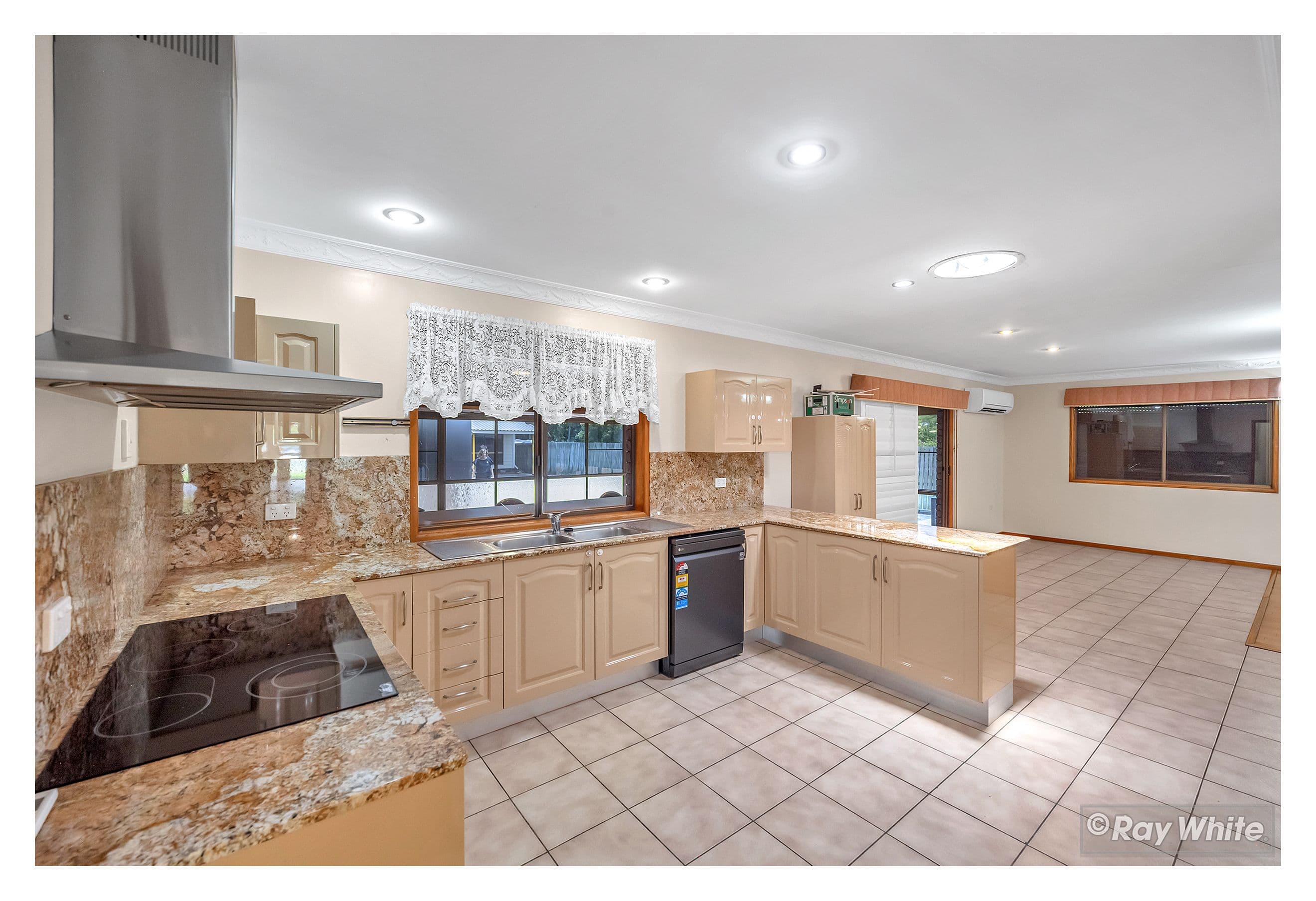 17 Hollingsworth Street, Kawana QLD 4701, Kawana - Thumbnail 5