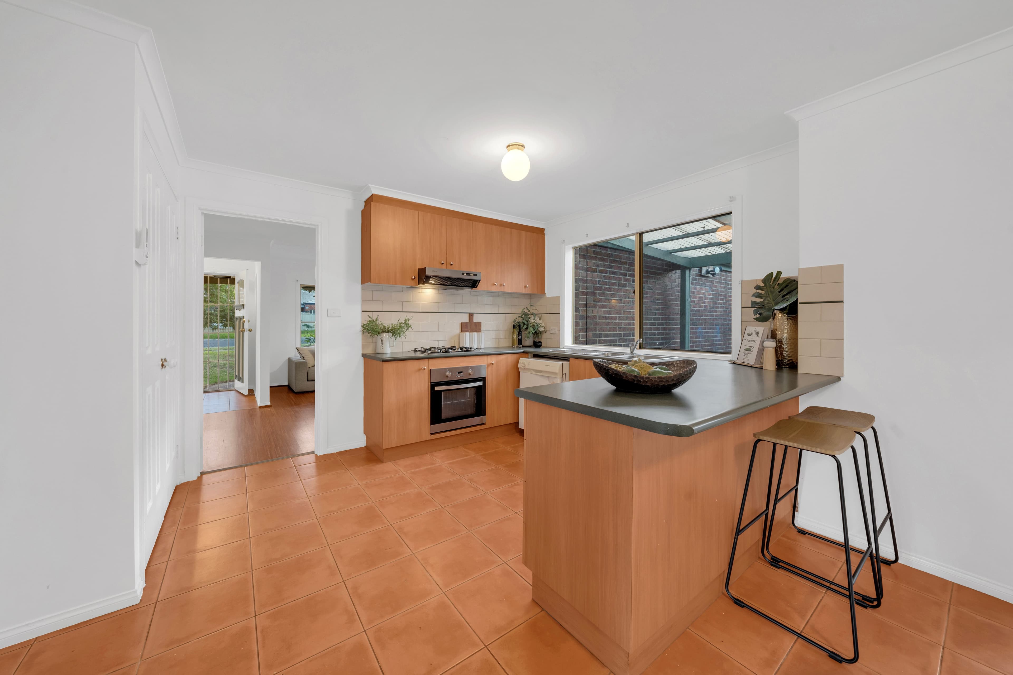5 Brindalee Place, Cranbourne East VIC 3977, Cranbourne East - Thumbnail 7