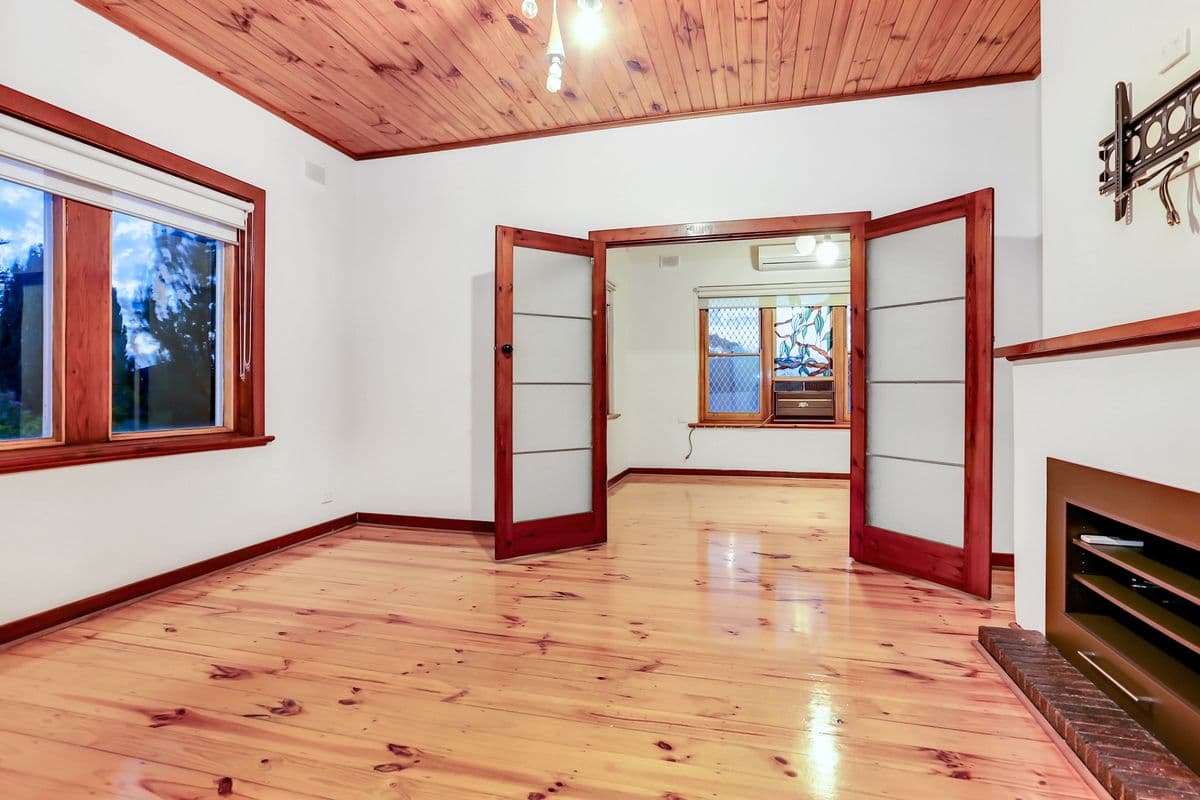 12 Bristol Avenue, Enfield SA 5085, Enfield - Thumbnail 4