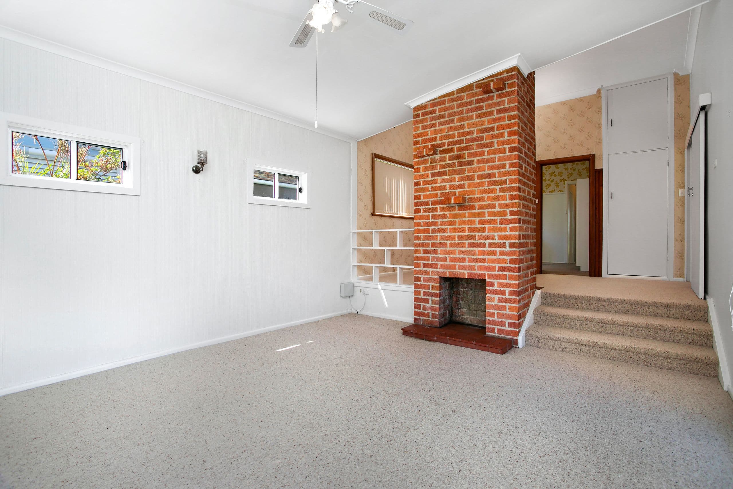 22 Booyong Street, West Wollongong - Thumbnail 2