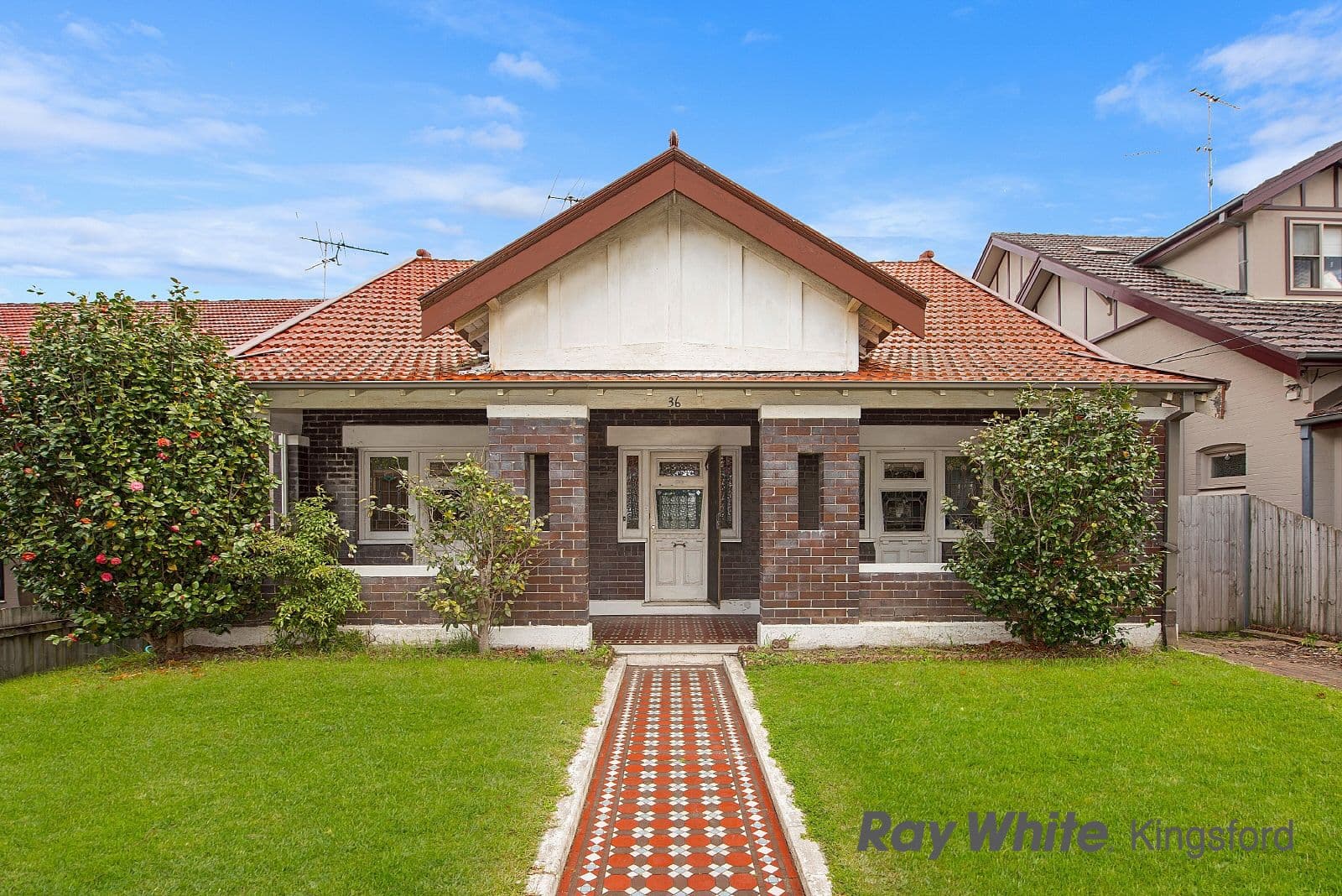 36 Cottenham Avenue, Kensington - Image 1