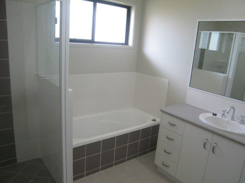 29 Osprey Close, SLADE POINT QLD 4740, Slade Point - Thumbnail 5