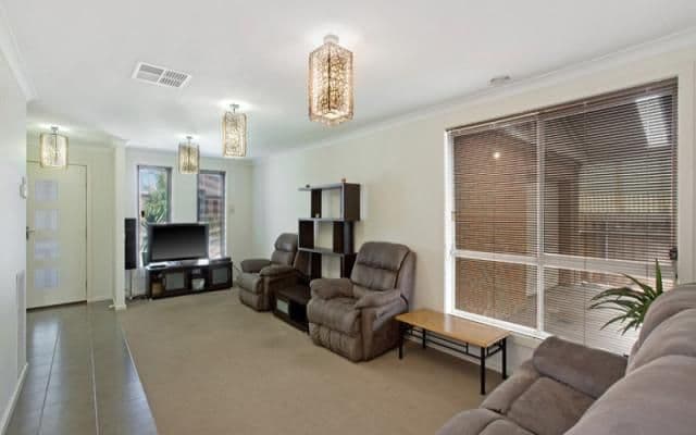 10 Prospect Place, Wallan VIC 3756, Wallan - Thumbnail 4