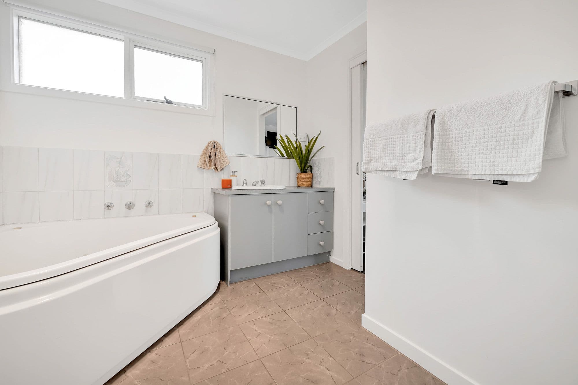 7 Harpin Place, East Bendigo VIC 3550, East Bendigo Vic 3550 - Thumbnail 4