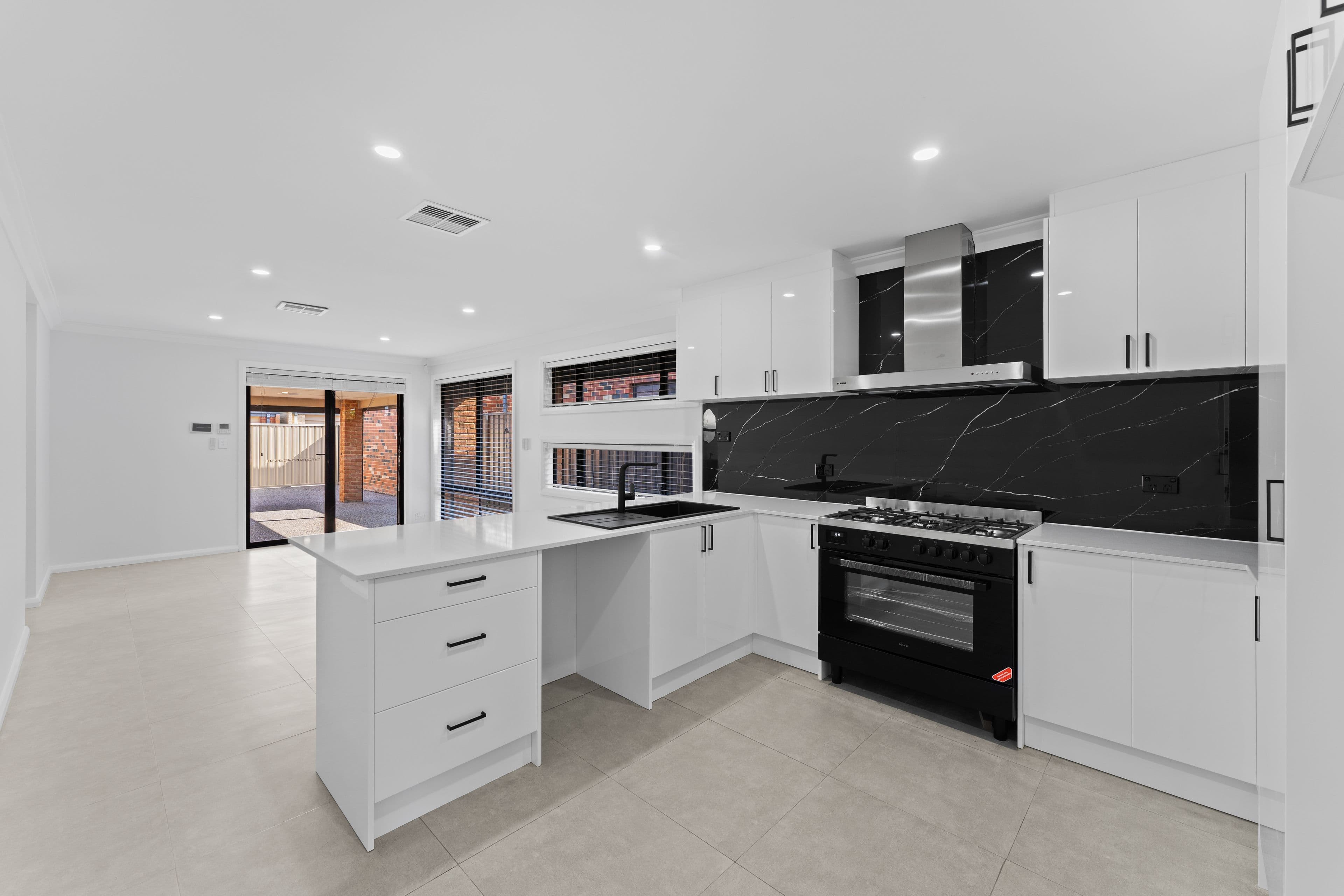 40 Mallard Way, Baldivis WA 6171, Baldivis - Thumbnail 5