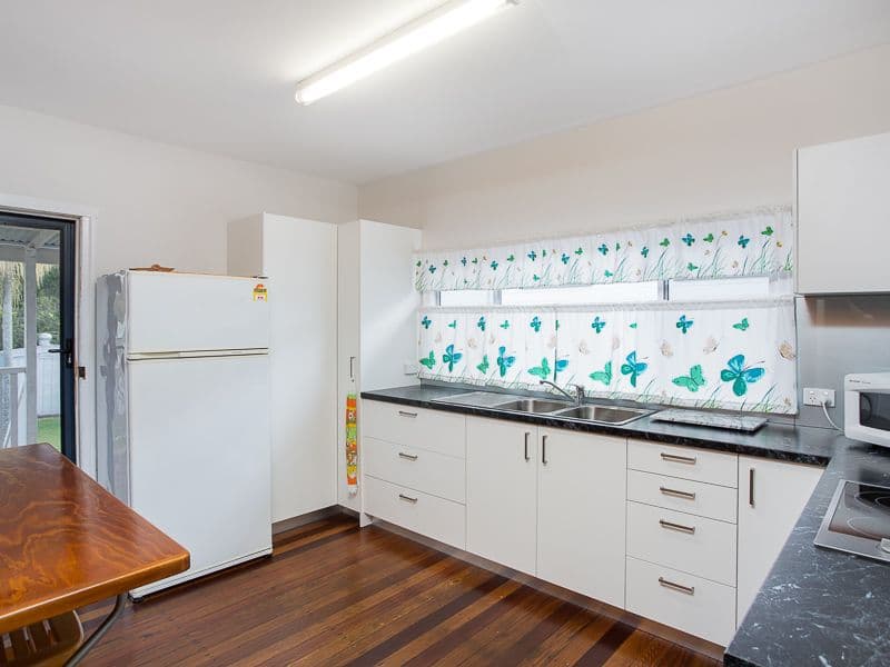 18 Mornington Crescent, MORNINGSIDE QLD 4170, Morningside - Image 1