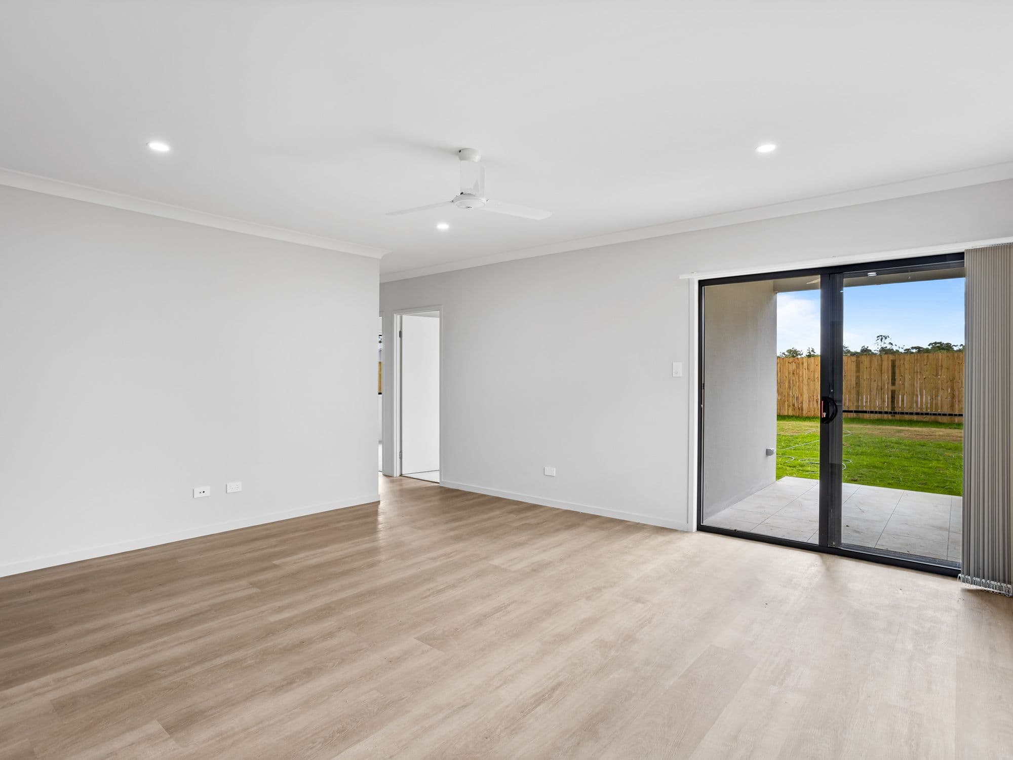 4 Coutts Street, Greenbank QLD 4124, Greenbank - Thumbnail 4