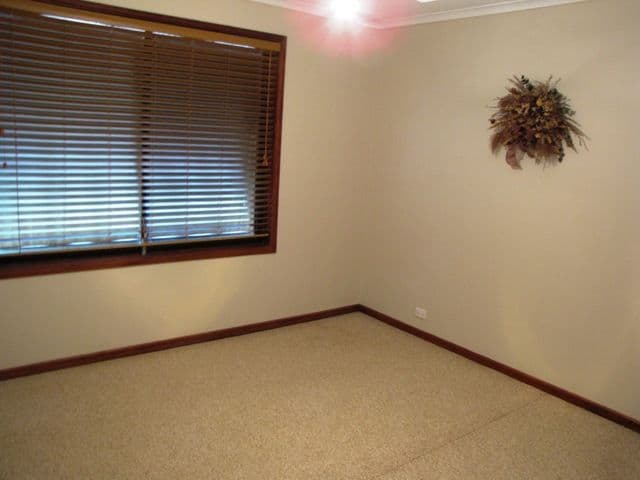 33 Barker Street, LOXTON SA 5333, Loxton - Thumbnail 6