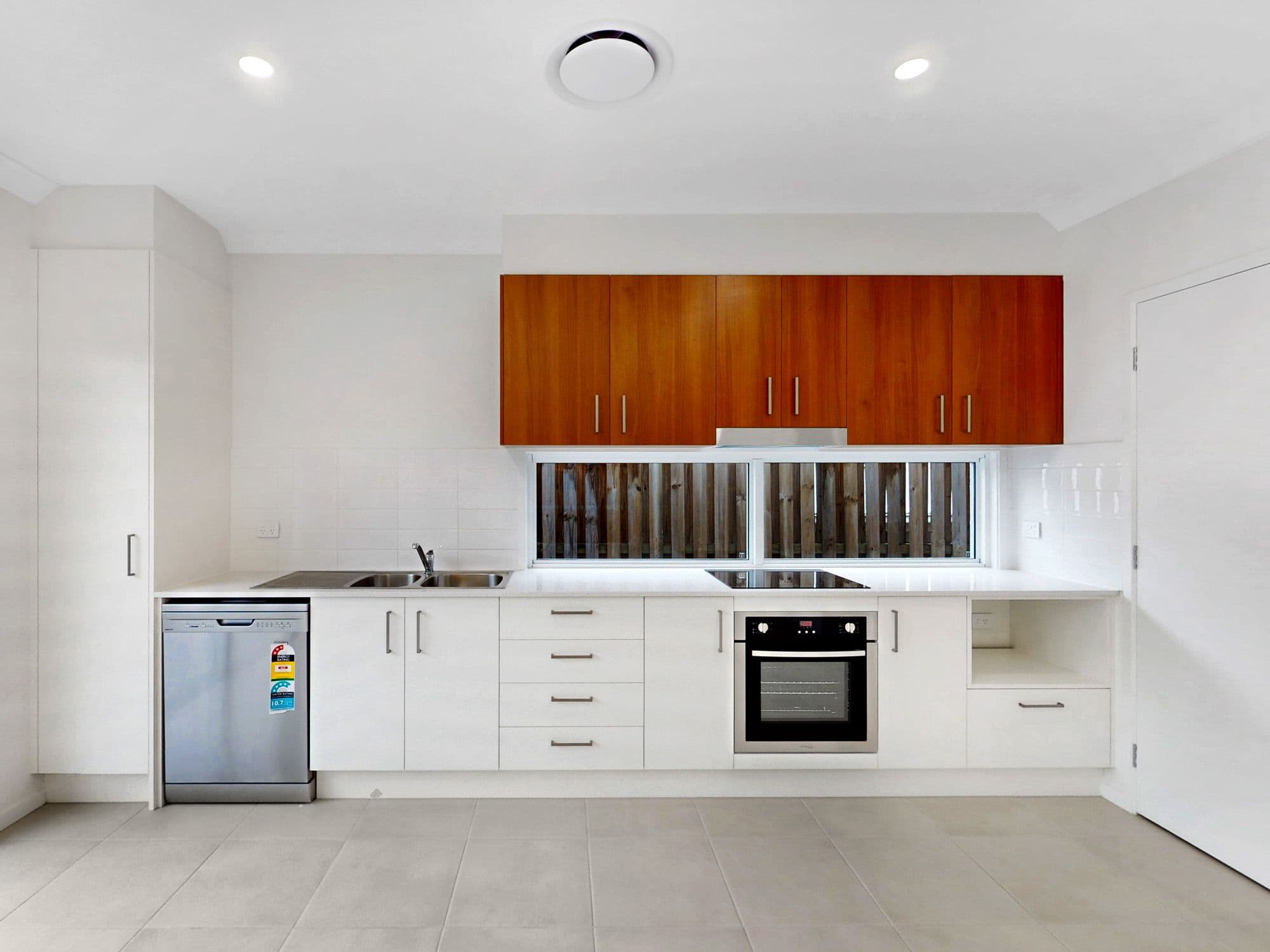 8 Penda Lane, Springfield QLD 4300, Springfield - Thumbnail 3
