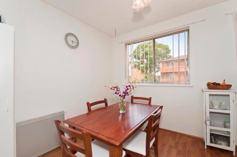 11 McKeahnie Street, QUEANBEYAN NSW 2620, Queanbeyan - Thumbnail 4