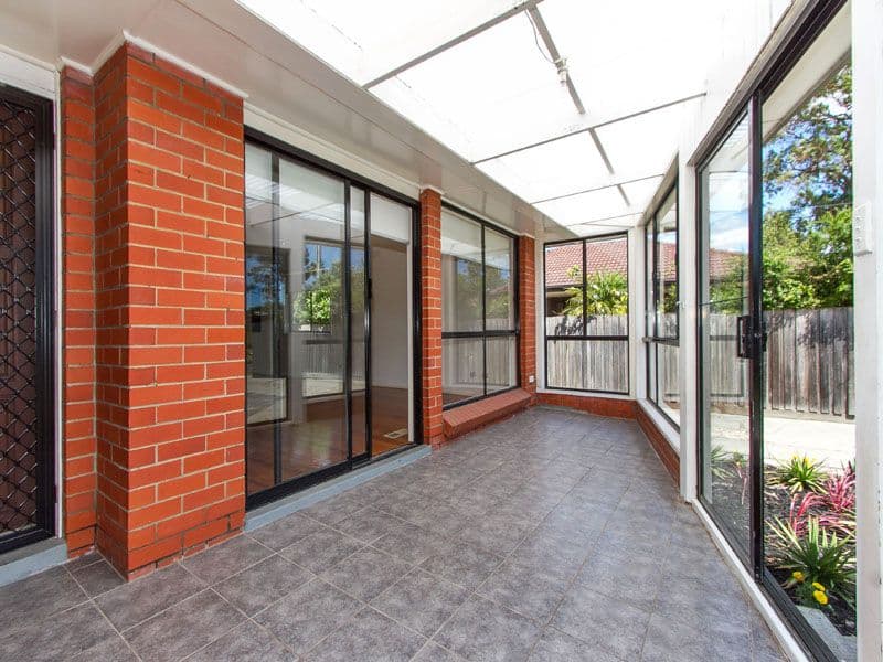 24 Barclay Drive, CHELTENHAM VIC 3192, Cheltenham - Thumbnail 2