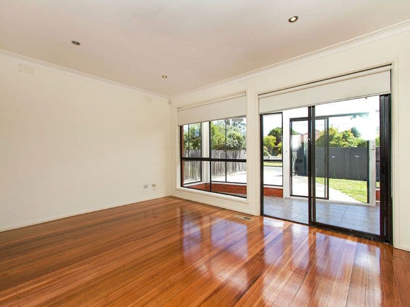 24 Barclay Drive, CHELTENHAM VIC 3192, Cheltenham - Thumbnail 3