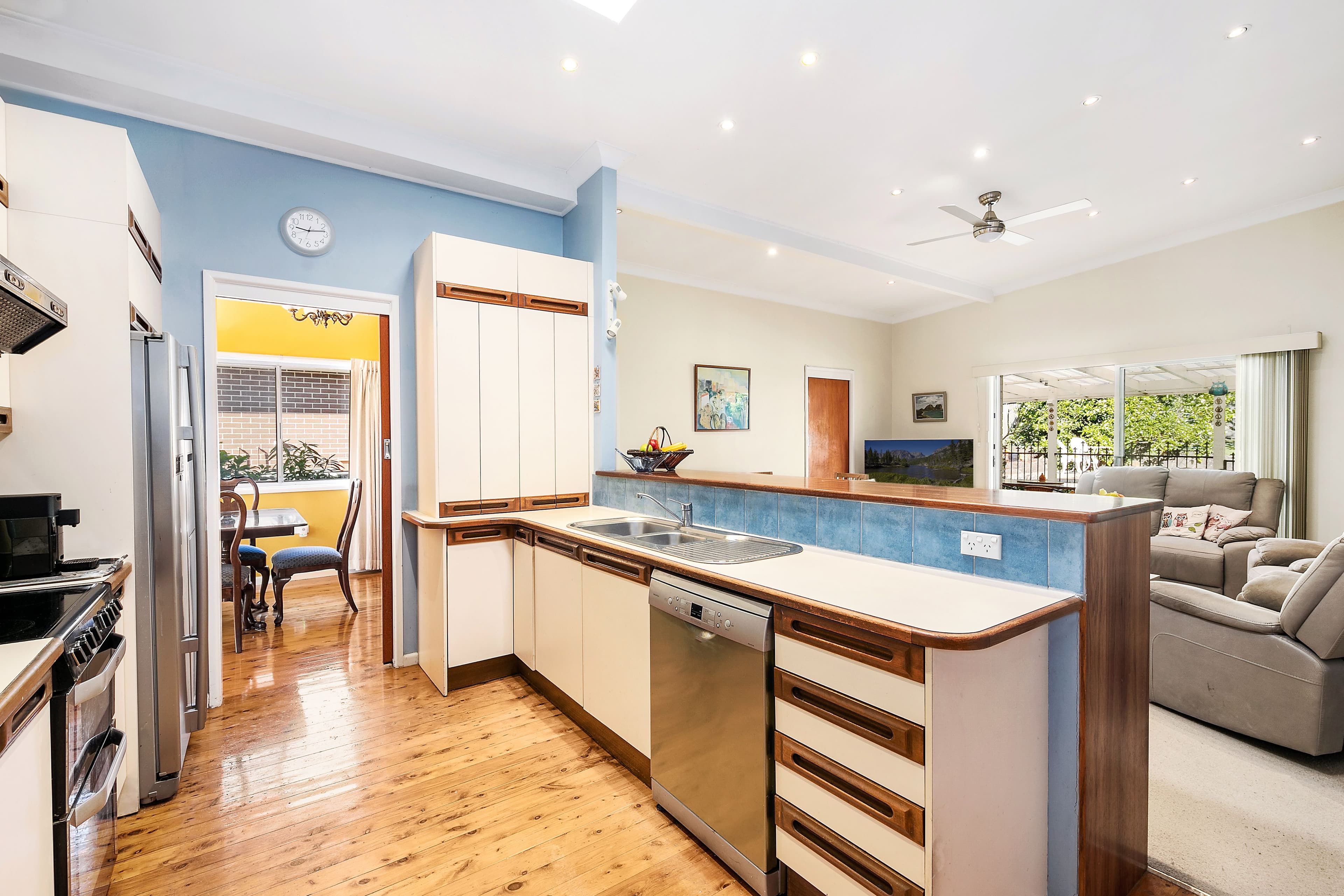 18 Hewitt Avenue, Wahroonga NSW 2076, Wahroonga - Thumbnail 5