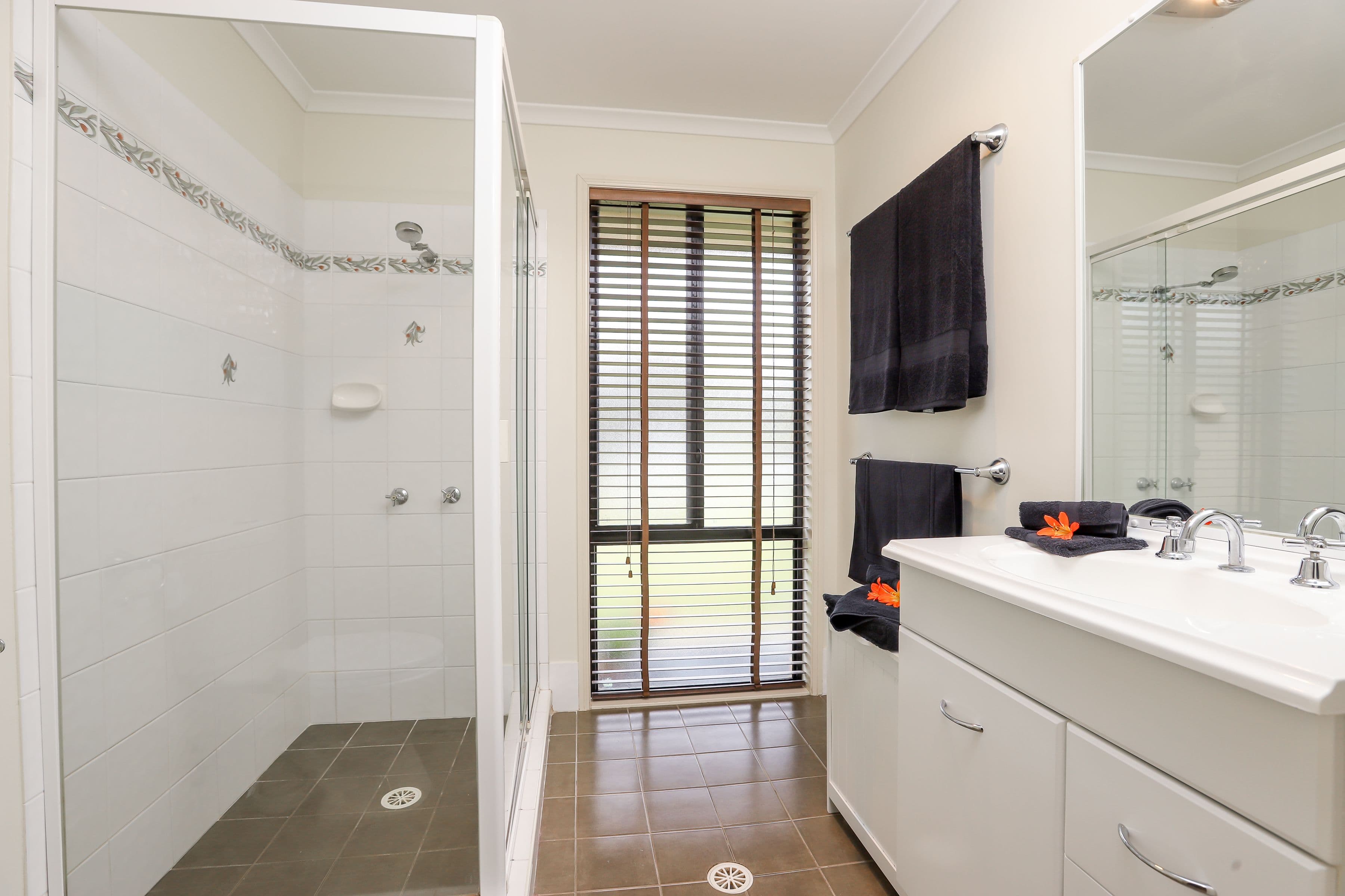 37 Queen Street, Clarence Town - Thumbnail 7