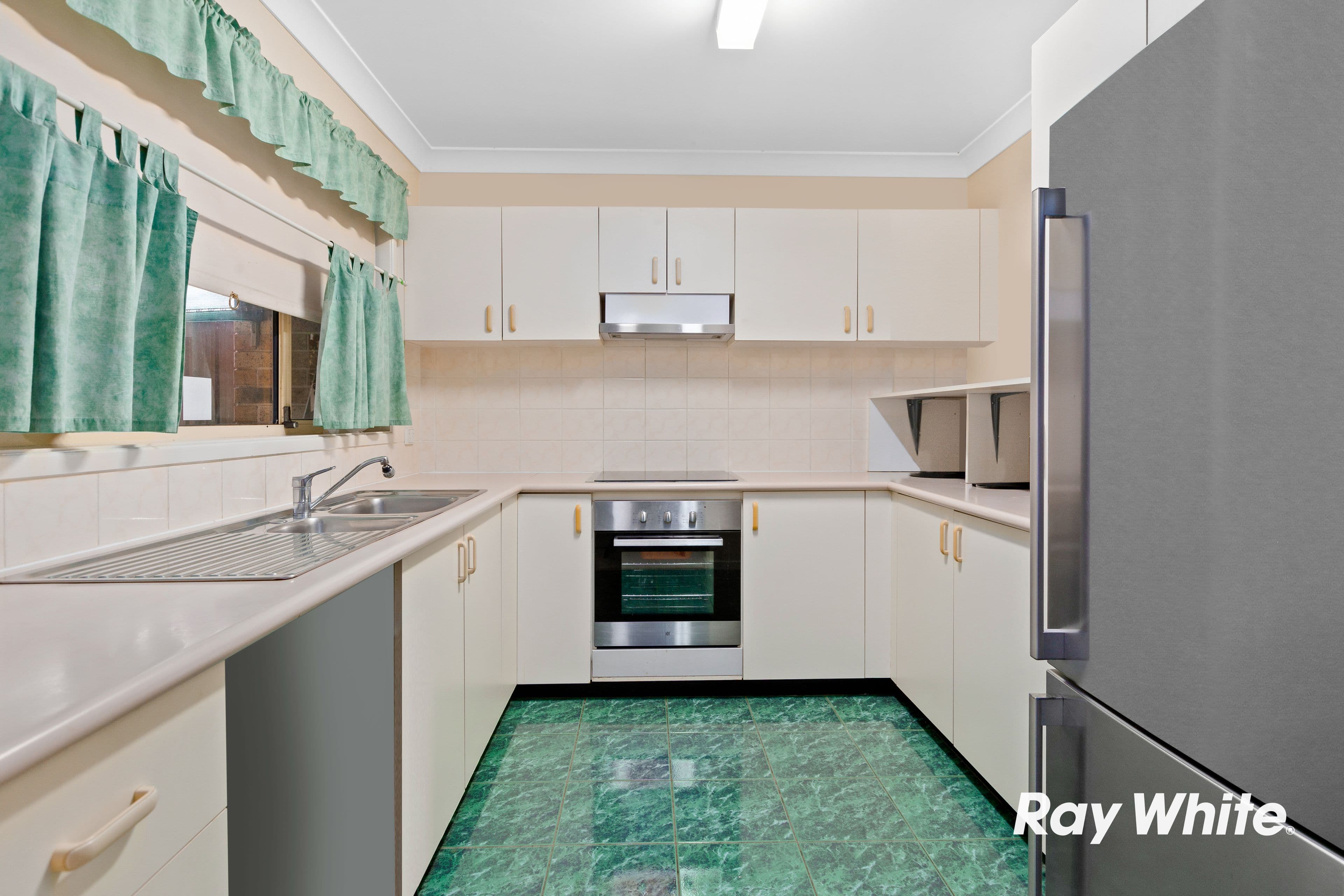 70 Maslin Crescent, Quakers Hill NSW 2763, Quakers Hill - Thumbnail 3