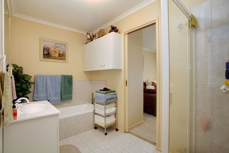 30 Liverpool Road, KILSYTH VIC 3137, Kilsyth - Thumbnail 6