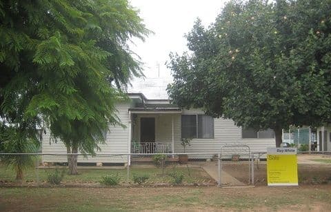 32 Warrena Street, COONAMBLE NSW 2829, Coonamble - Thumbnail 2