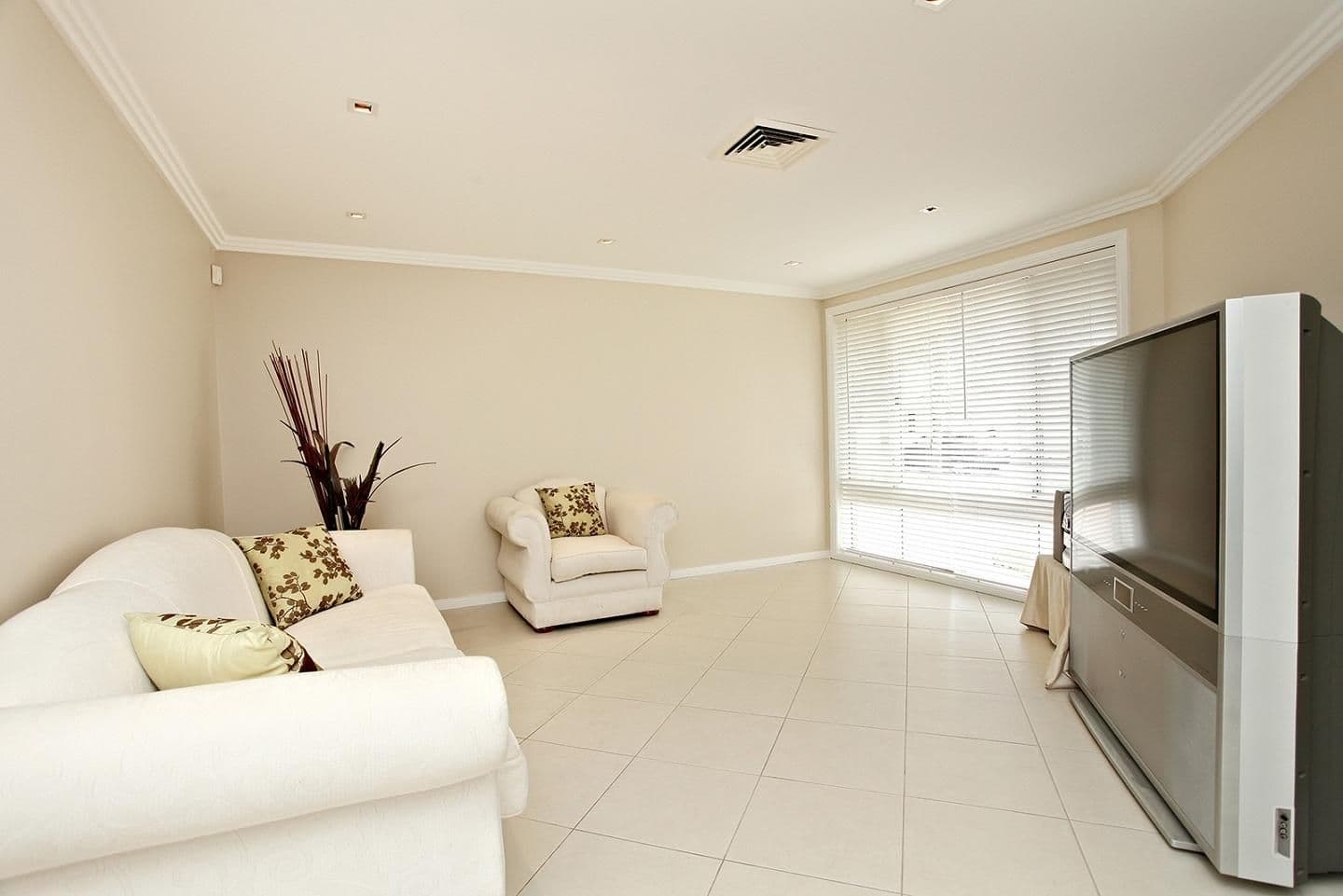 69 Perrin Avenue, PLUMPTON NSW 2761, Plumpton - Thumbnail 3