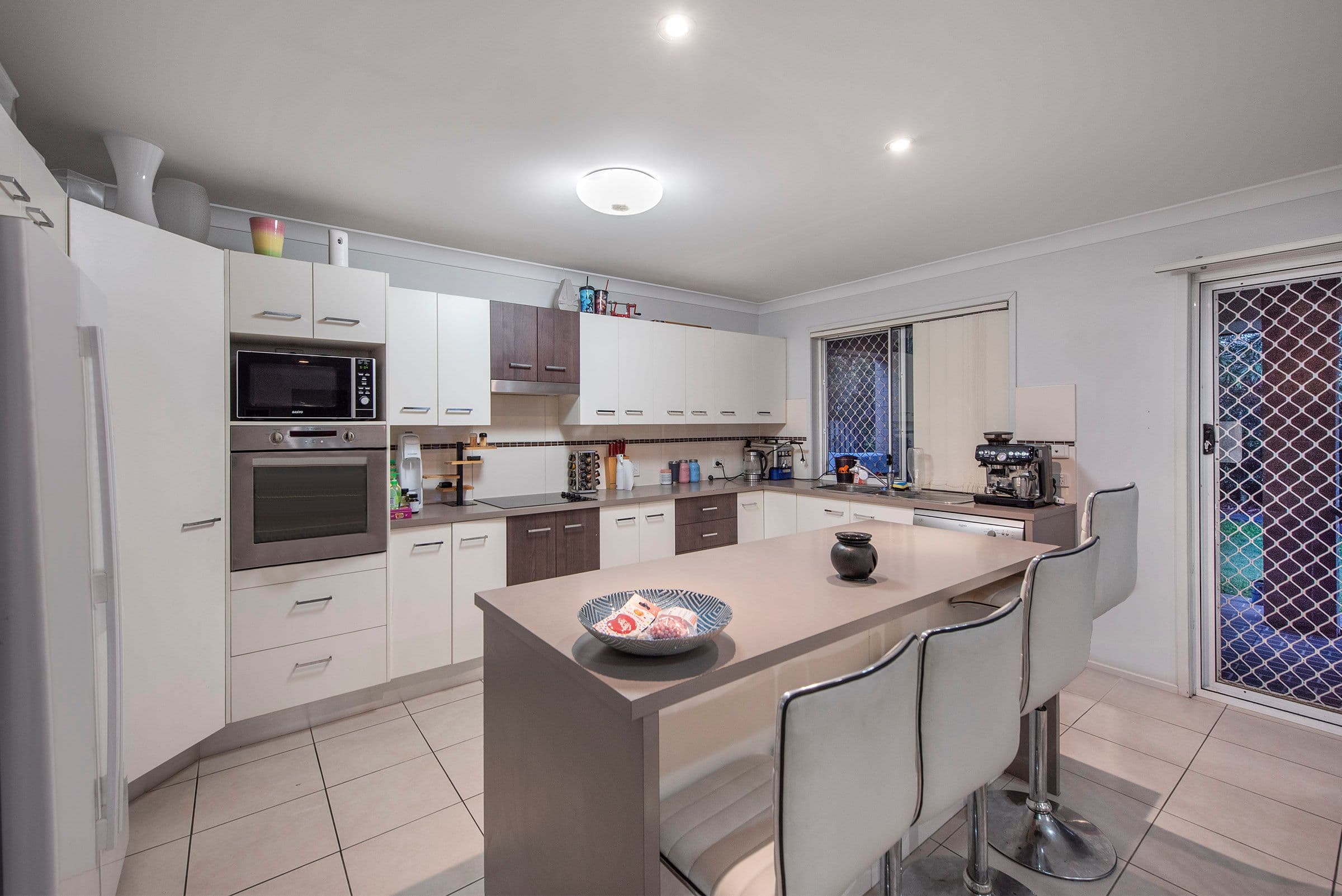 44 Kakadu Street, Parkinson QLD 4115, Parkinson - Thumbnail 2