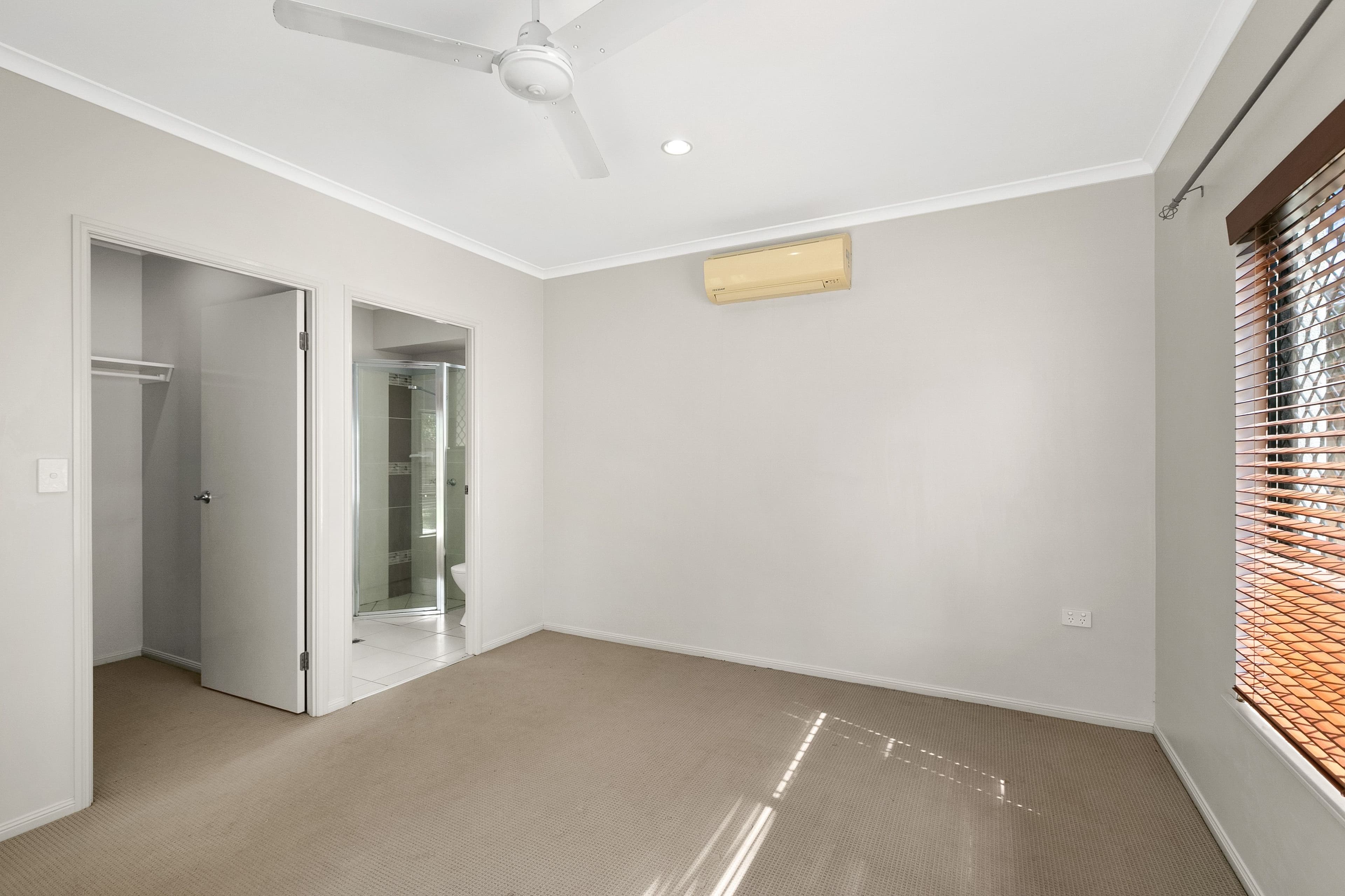 41 Timberlea Drive East, Bentley Park QLD 4869, Bentley Park - Thumbnail 8