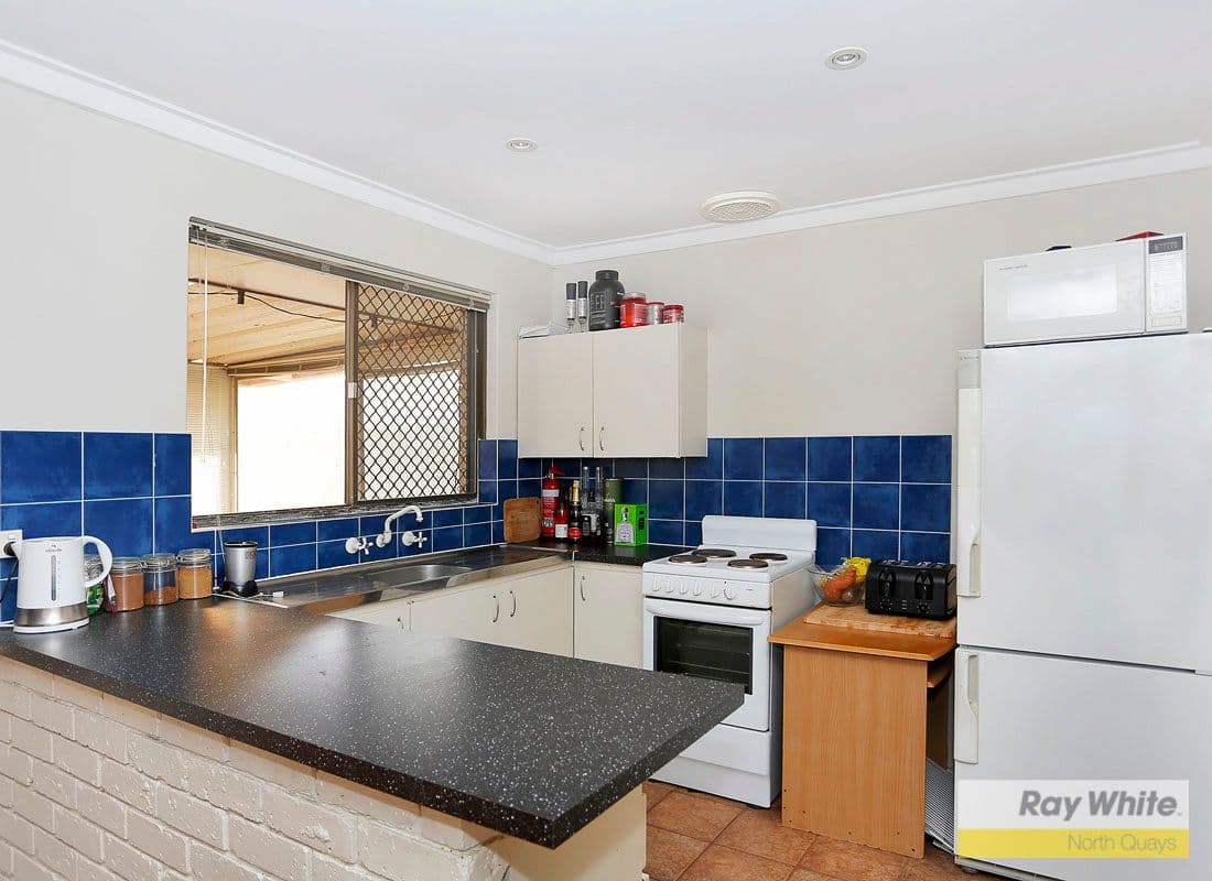 21 Fitzpatrick Way, PADBURY WA 6025, Padbury - Thumbnail 8