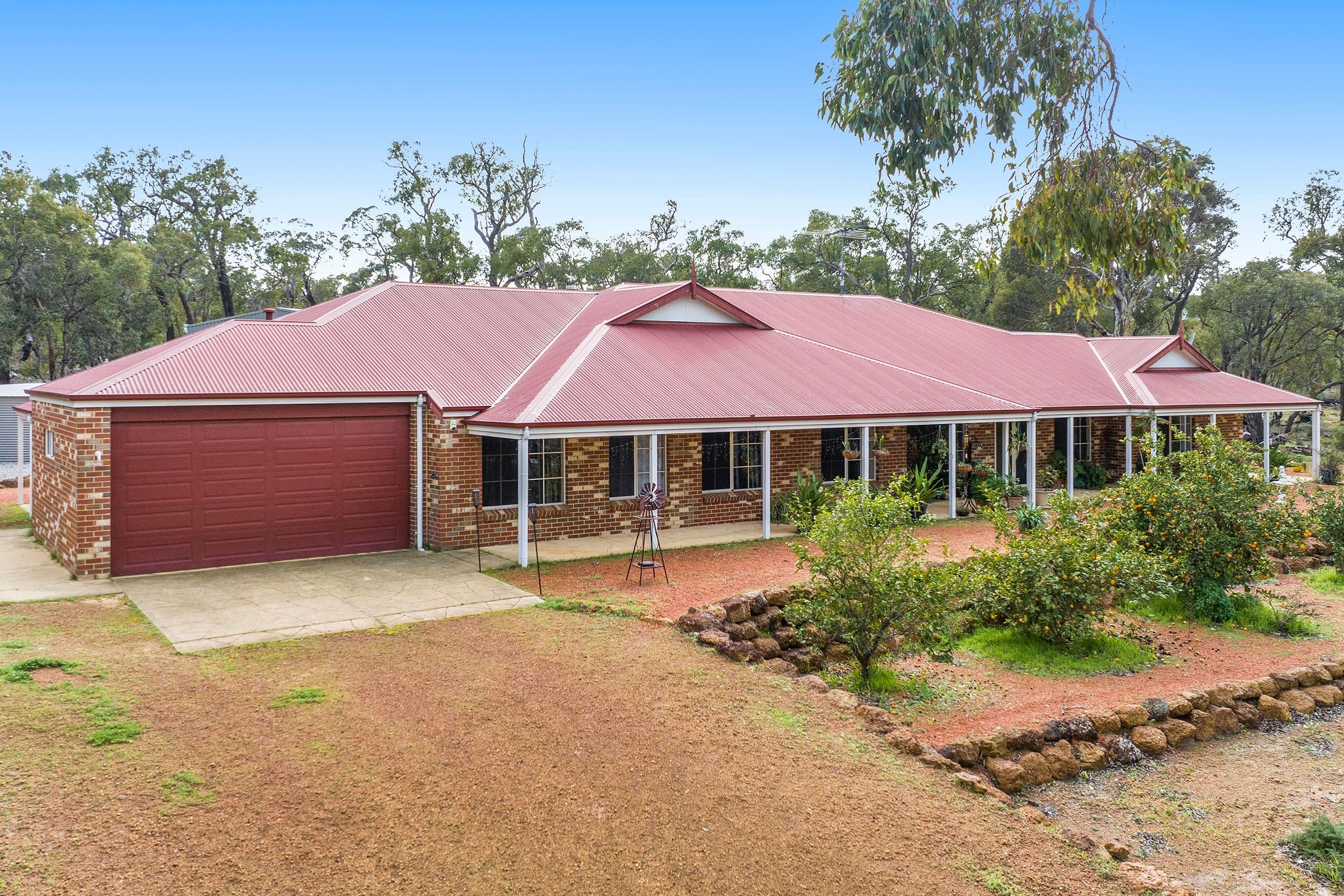 174 Holstein Loop, Lower Chittering WA 6084, Lower Chittering - Thumbnail 2