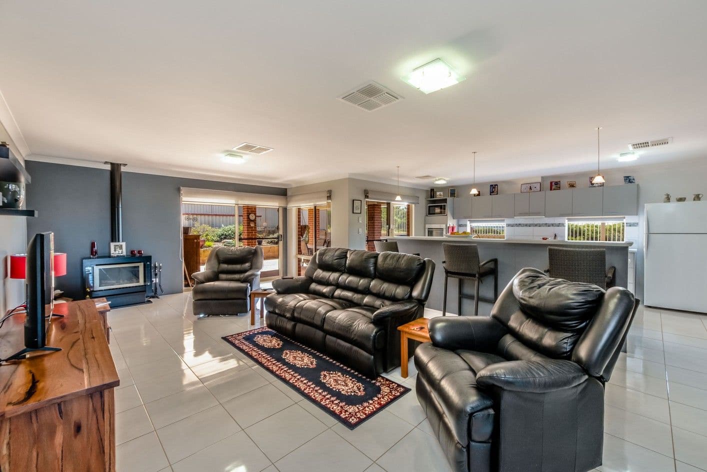 121 North Shore Drive, Dongara WA 6525, Dongara - Thumbnail 3