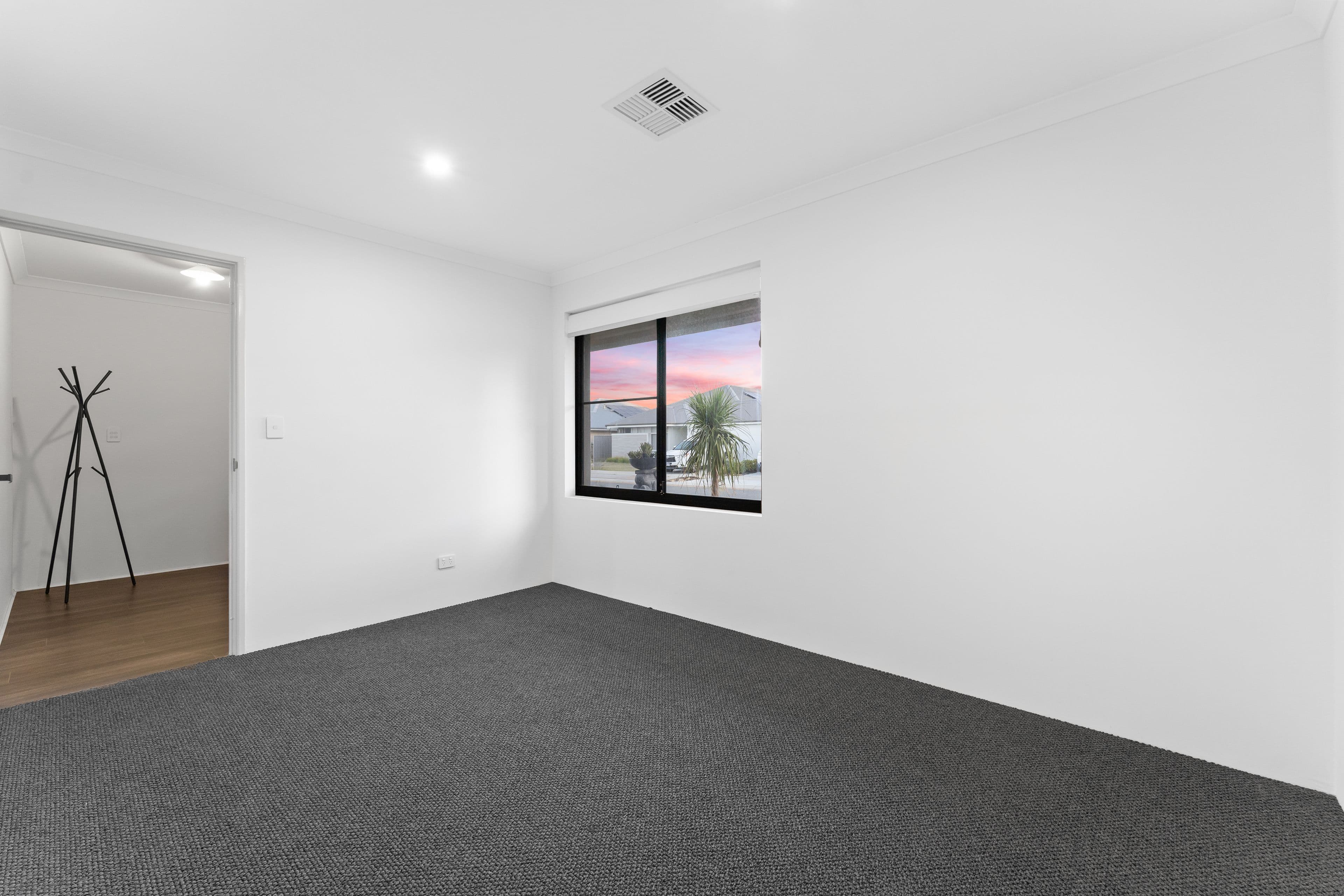 10 Logger Road, Baldivis WA 6171, Baldivis - Thumbnail 6