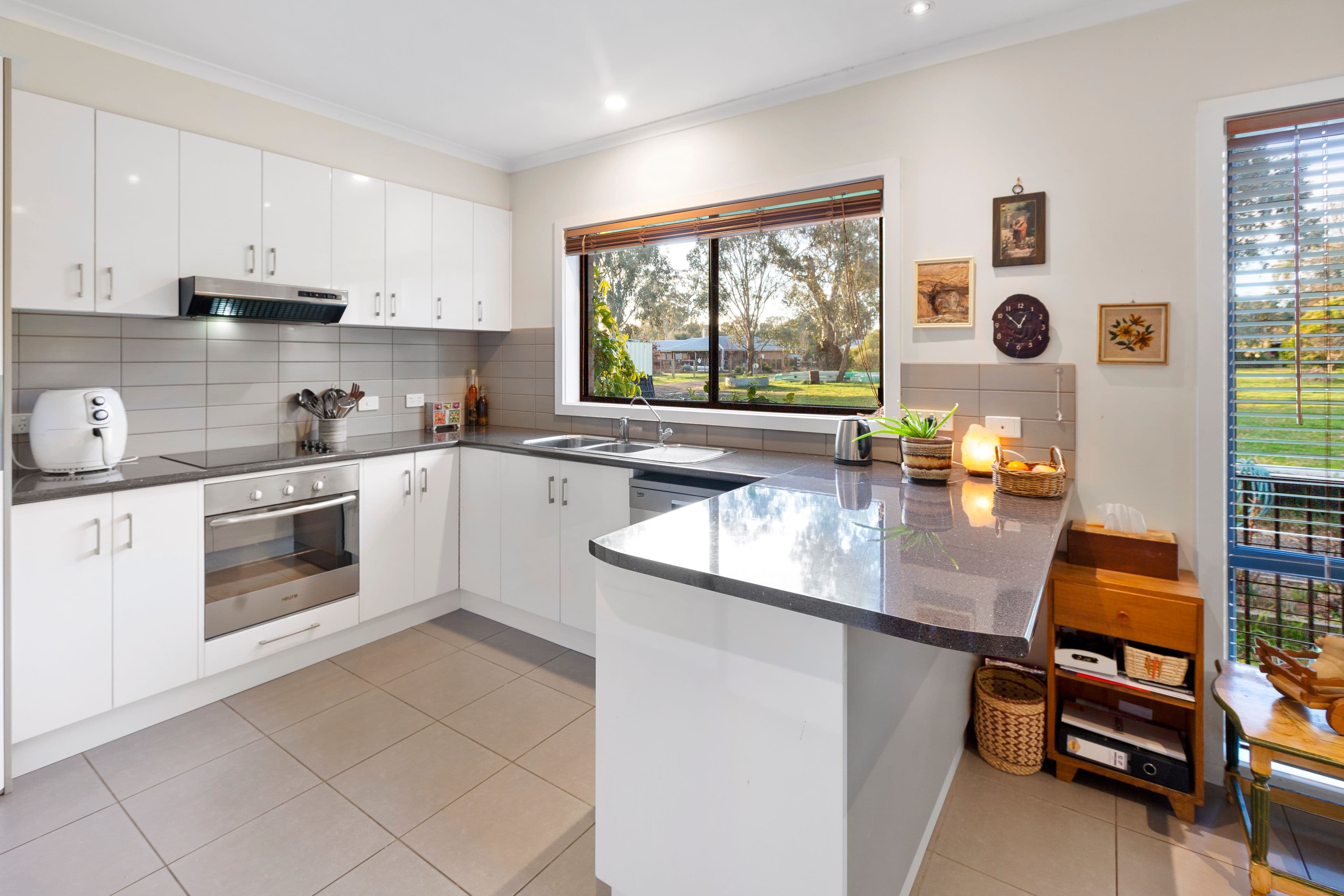 85 Cambridge Drive, Mansfield VIC 3722, Mansfield - Thumbnail 4