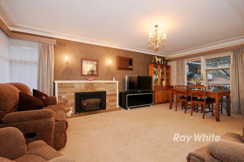 61 Bona Vista Road, BAYSWATER VIC 3153, Bayswater - Thumbnail 3