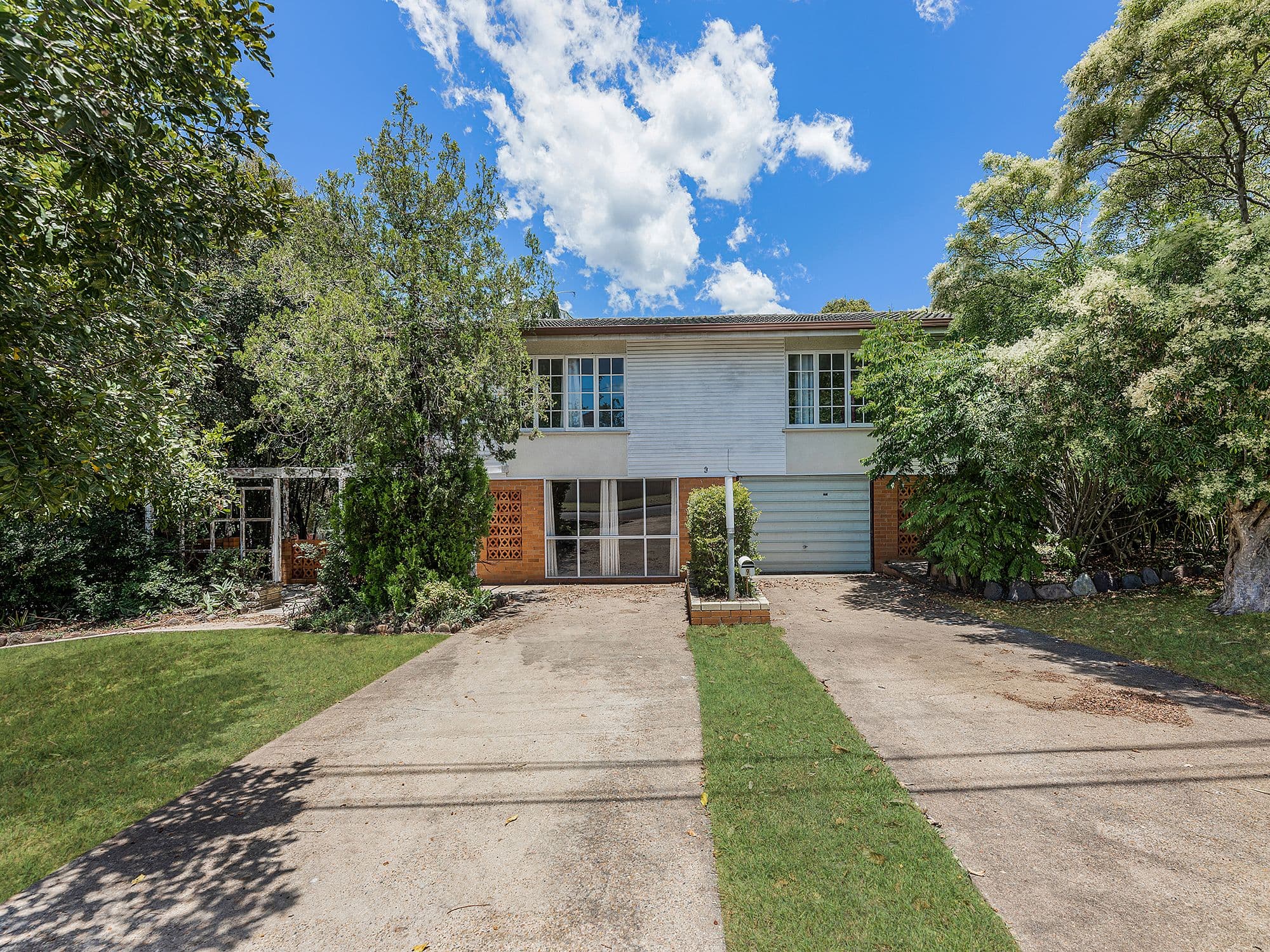 9 Watsonia Drive, Leichhardt QLD 4305, Leichhardt - Image 1